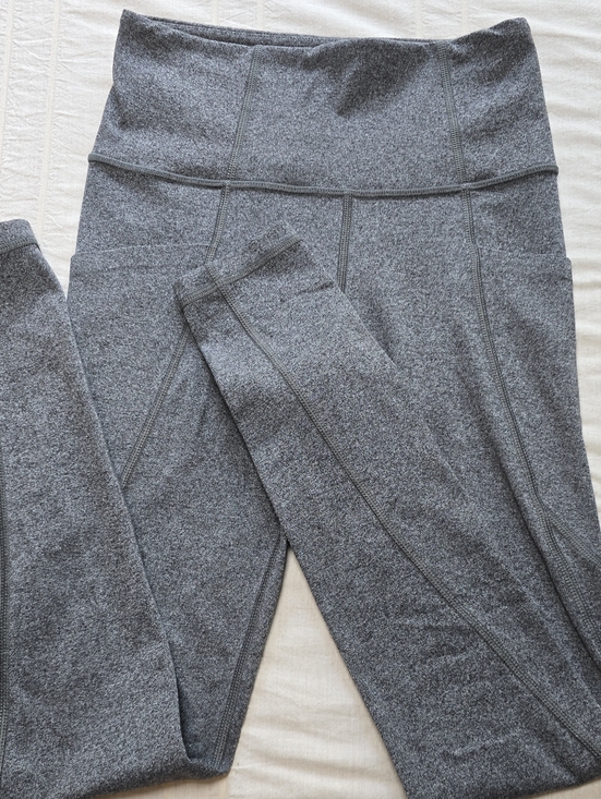 Athleta Pants - Athleta Stash Pocket Salutation Tight Heathered Gray Women's Size XXS